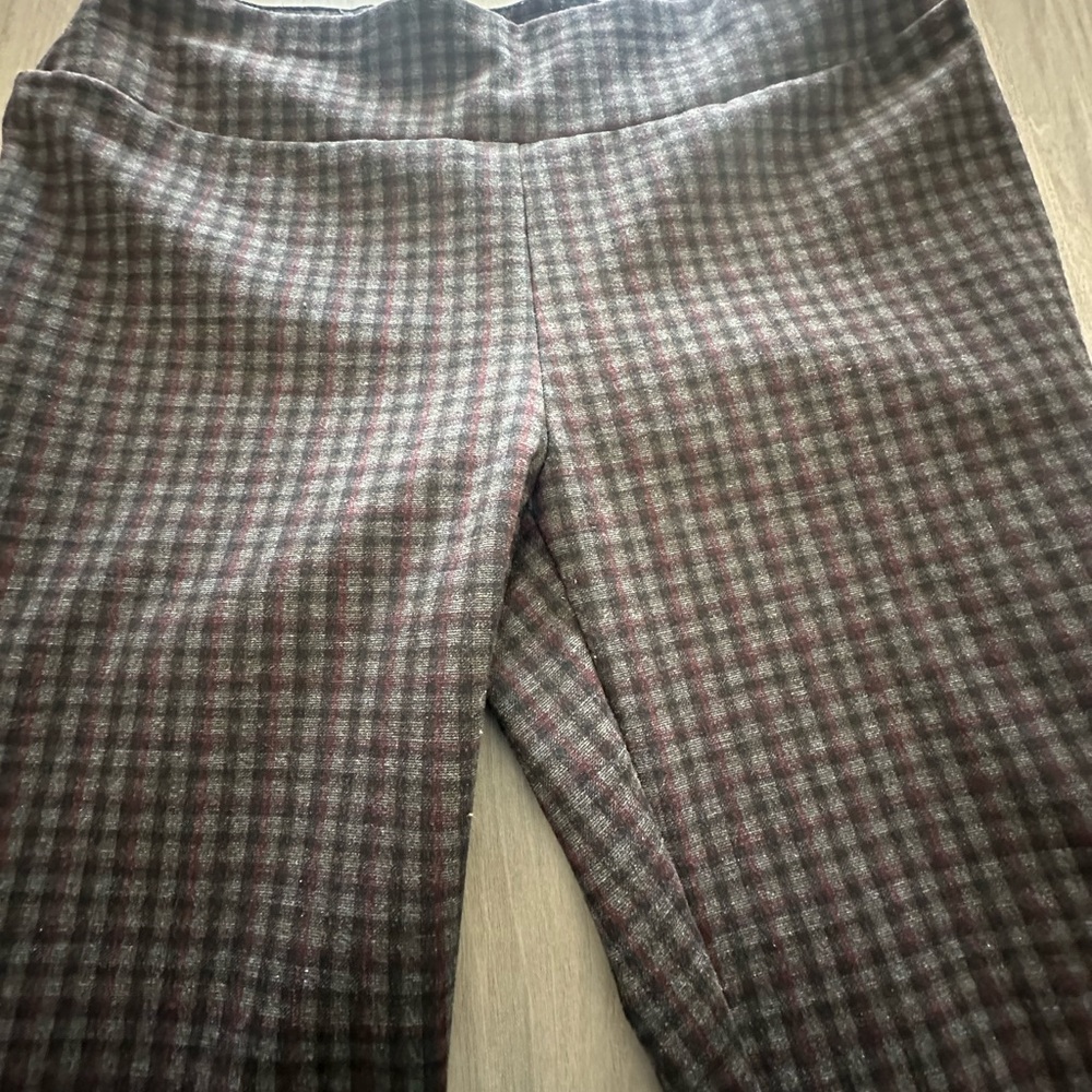 Counterparts Plaid Leggings - Picture 4 of 7